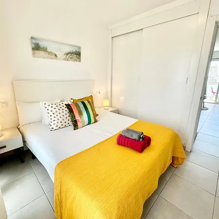 Lollipop Con Piscina, Doble Terraza, Planta Alta, Cocina Completa Y Wifi